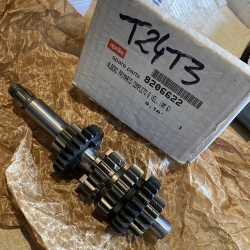 Aprilia 8206622 primary shaft - primary,