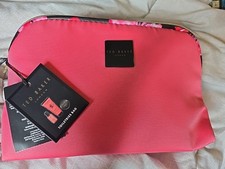 TED BAKER PEONY CAMELLIA  TOILETRIES BAG