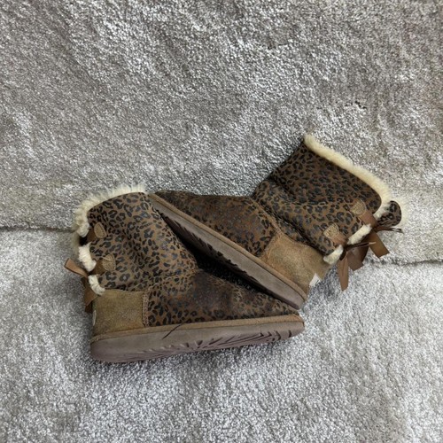 Ugg bailey bow mid - bailey, vintage