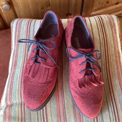 Brogue style burgundy suede - burgundy,