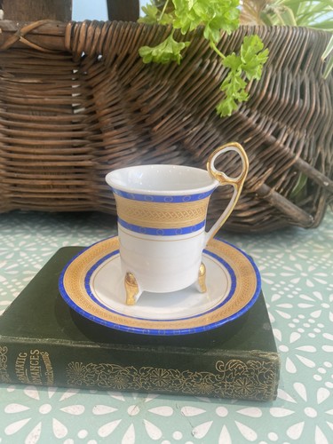 Vintage set demitasse cup - of, 1