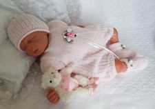 BABY KNITTING PATTERN DK 81 TO