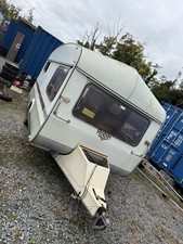 Single  Axle Caravan  Project Robin 400/5
