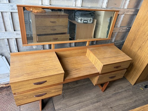 Teak dresser make - teak,