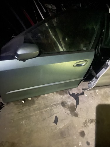 Honda civic left front door - civic,