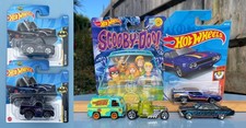 Hot Wheels  Mystery Machine Scooby-Doo! + Peanuts Bone Shaker + Batmobile Tooned