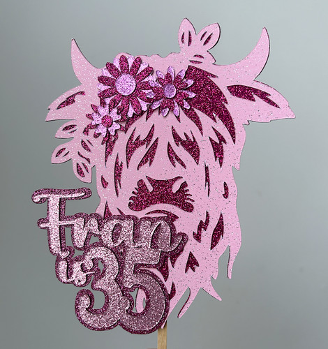Highland cow cake topper - cake,