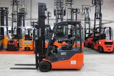 toyota electric forklift 2.0T