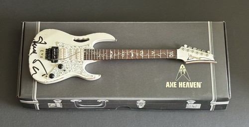 Steve vai signed ibanez jem - signed,