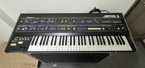 Roland jupiter analog - jupiter-6,