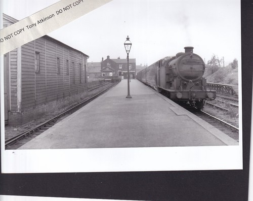 Clydebank east railway - clydebank,