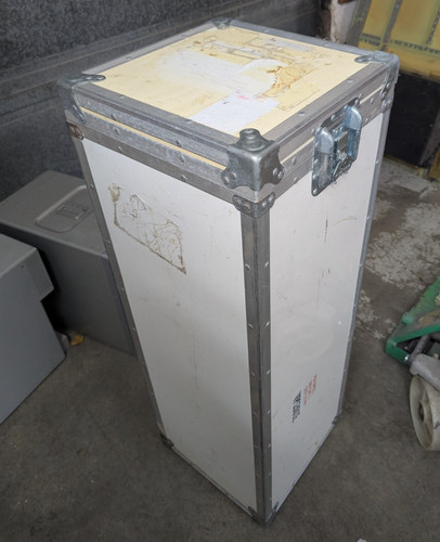 Aircraft insulated oxygen - aircraft,