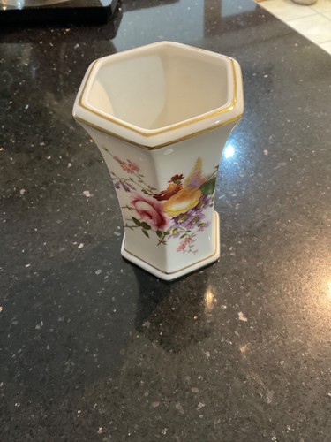 Royal crown derby - derby,, posies