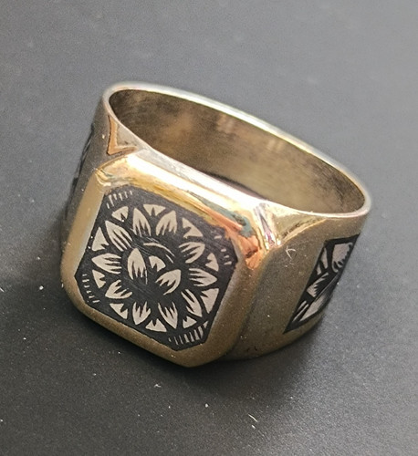 Men signet ring gold over - signet,