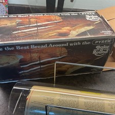 Pyrex Bake A Round Set Never Used