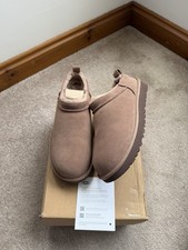 GENUINE UGG BOOTS W CLASSIC