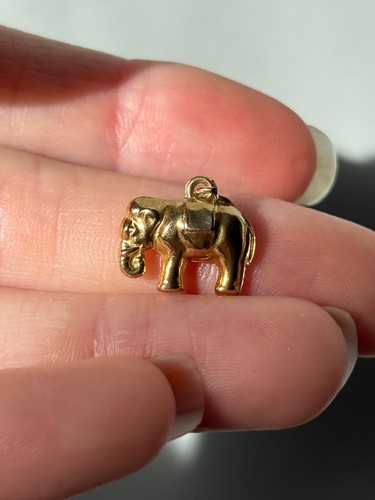 9ct yellow gold - 9ct, lucky