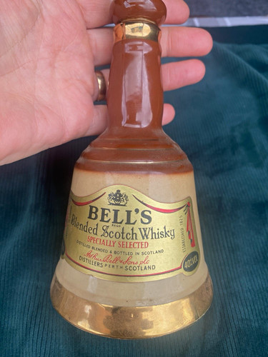 Bell blended scotch whisky - bell’s,