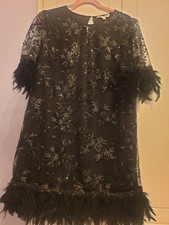 Yumi Size 14 Black Feather