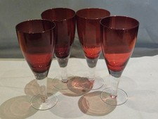 Simplistic Set Of 4 Matching Large Ruby Red Clear Stem Wine Glasses GC