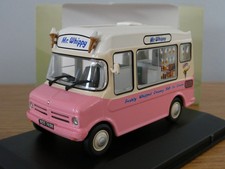 OXFORD DIECAST MR WHIPPY