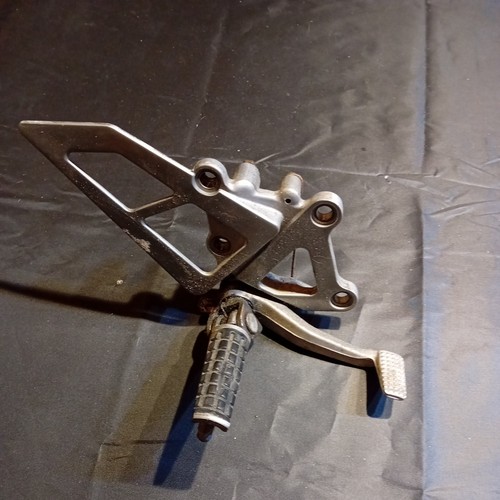 Zx6r footrest hanger - hanger, and