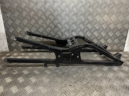 Triumph daytona 600 - back, sub