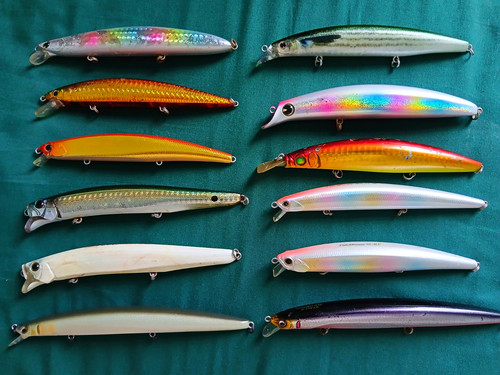 12x shallow diving bass lures - diving,