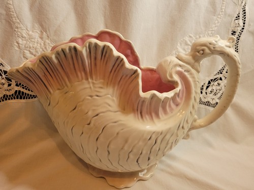 Vtg seashell vase pitcher - vtg, lg