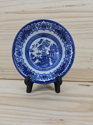 Willow pattern bowl old - by,