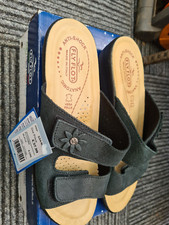 FLY FLOT  Black Leather