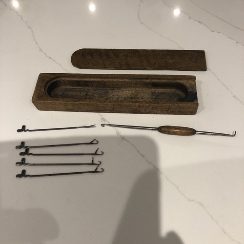 Vintage sewing accessories - sewing,
