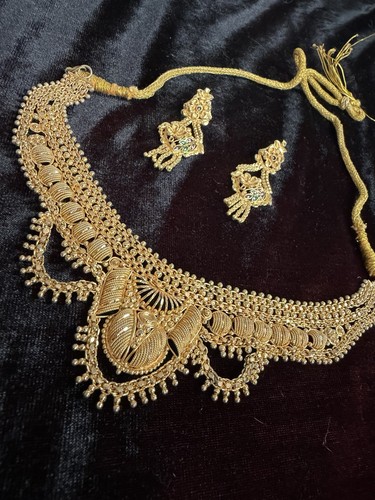 Gold color indian pakistani - gold,