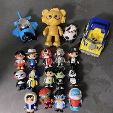 Ryan's World Bundle, Hot Rod , plane with 15  Figures  & 1 gold big Figure 