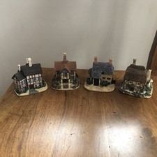 Set Of 4 Vintage Ornamental