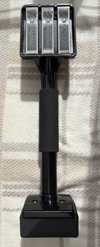Carpet knee kicker - ,, gripper