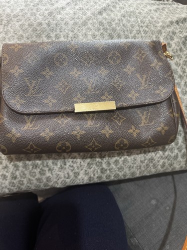 Louis vuitton monogram canvas - monogram,