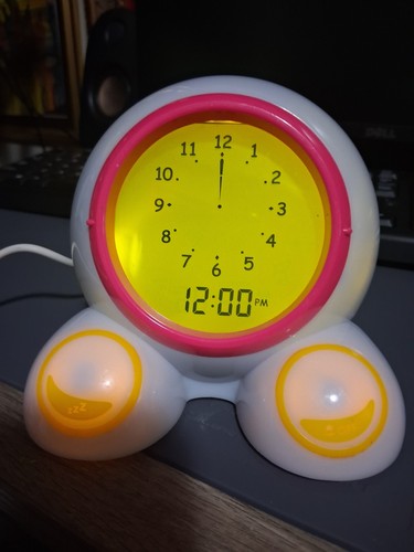 Onaroo teach time talking - me,
