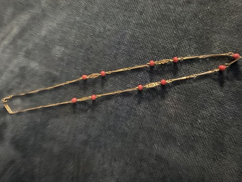 18k gold and coral fine - gold, 18”