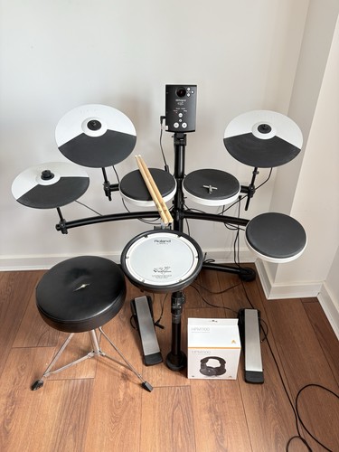 Roland electronic kit - td-1,