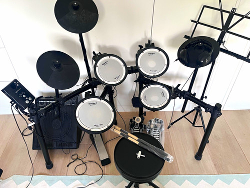 Roland drums electronic - td-1,