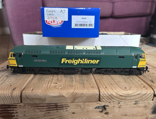 Heljan 76 freightliner - 1:76,