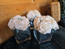 3 x Flowers in mirrored glass cubes