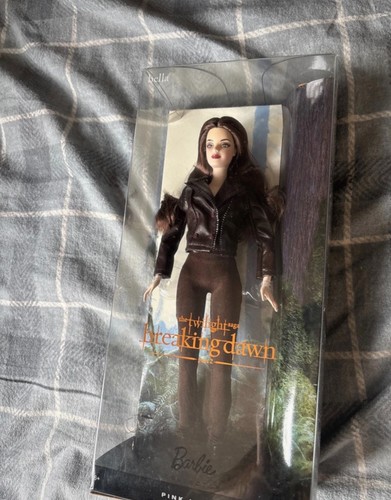 Barbie collector bella the - collector,