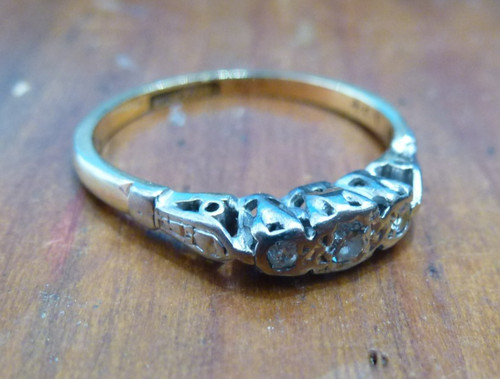 Classic 18ct 18carat gold - classic,