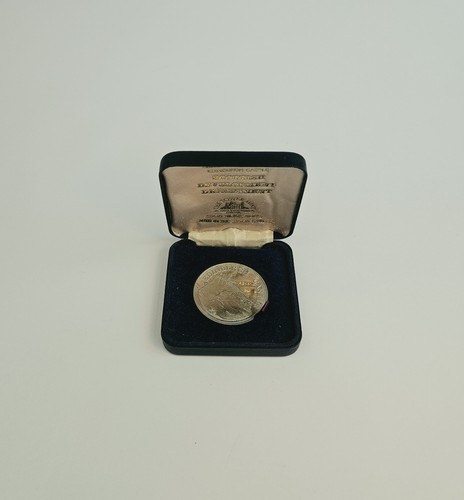 Vintage 1981 solid silver - vintage,