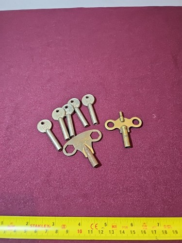 Vintage clock winding keys lot - clock,