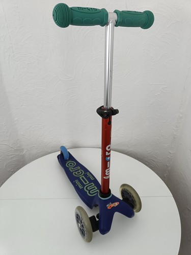 Mini micro deluxe scooter - micro,