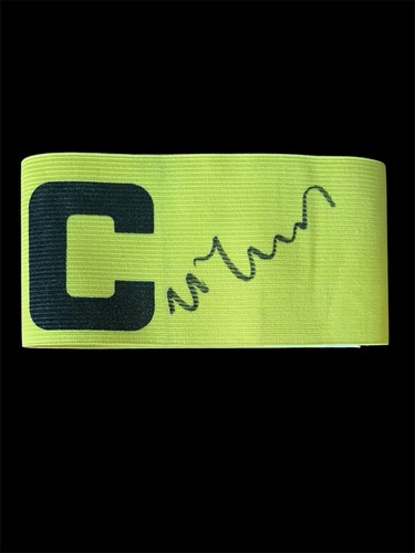 Michael carrick hand - michael,