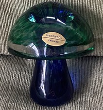WEDGWOOD ART GLASS MUSHROOM BLUE GREEN ORIGINAL LABEL 4 1/2” VGC 